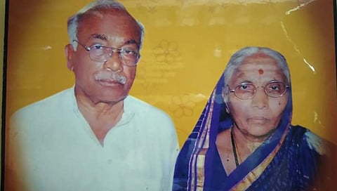 ಸಾವಲ್ಲೂ ಒಂದಾದ ದಂಪತಿಗಳು