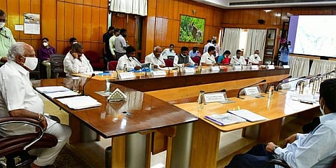 ಸಭೆಯಲ್ಲಿ ಸಿಎಂ ಬಿಎಸ್ ವೈ