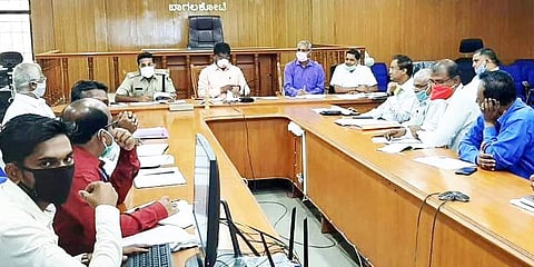 ಬಾಗಲಕೋಟೆ ಡಿಸಿ ಅಧ್ಯಕ್ಷತೆಯಲ್ಲಿ  ಸಕ್ಕರೆ ಕಾರ್ಖಾನೆ ಮಾಲೀಕರ ಸಭೆ