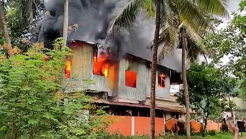 ಬೆಂಕಿ ಆಕಸ್ಮಿಕಕ್ಕೆ ಒಳಗಾದ ಘಟಕ