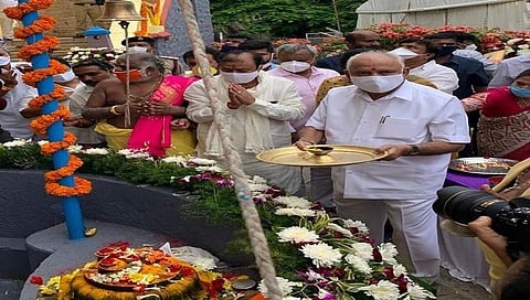 ಕಾವೇರಿಗೆ ಸಿಎಂ ಬಾಗಿನ ಅರ್ಪಣೆ