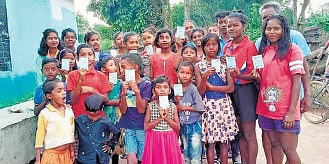 ಬ್ಯಾಂಕ್ ನಲ್ಲಿ ಖಾತೆ ಹೊಂದಿರುವ ಮಕ್ಕಳ ಸಂಭ್ರಮ
