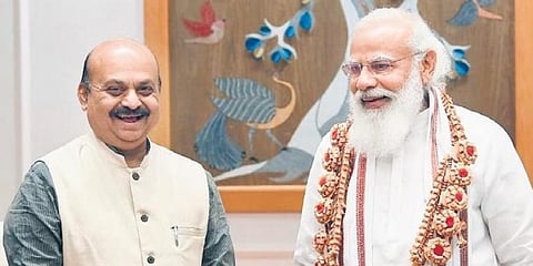 ದೆಹಲಿ ಭೇಟಿ ವೇಳೆ ಪ್ರಧಾನಿ ಮೋದಿಯವರನ್ನು ಭೇಟಿ ಮಾಡಿರುವ ಸಿಎಂ ಬೊಮ್ಮಾಯಿ