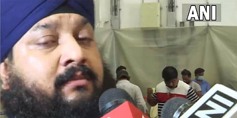 ಭಾವುಕರಾದ ಆಫ್ಘನ್ ಸಂಸದ ನರೇಂದ್ರ ಸಿಂಗ್ ಖಾಲ್ಸಾ