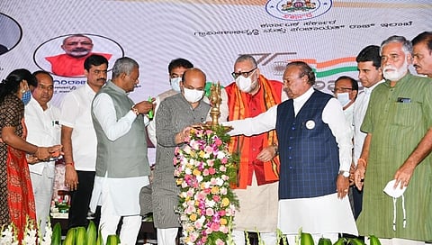 ಬೆಂಗಳೂರಿನಲ್ಲಿಂದು ಅಮೃತ ಗ್ರಾಮ ಪಂಚಾಯತಿ ಯೋಜನೆಗೆ ಚಾಲನೆ ನೀಡಲಾಯಿತು