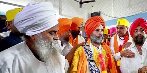 'ಭಾರತ್ ಜೋಡೋ ಯಾತ್ರೆ' ಸಂದರ್ಭದಲ್ಲಿ ಗುರುನಾನಕ್ ಜಯಂತಿ ಕಾರ್ಯಕ್ರಮದಲ್ಲಿ ಪಾಲ್ಗೊಂಡ ಕಾಂಗ್ರೆಸ್ ನಾಯಕ ರಾಹುಲ್ ಗಾಂಧಿ