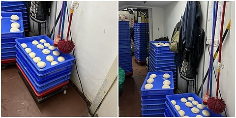 ಪಿಜ್ಜಾ ಹಿಟ್ಟಿನ ಮೇಲೆ ತೂಗುಹಾಕಿರುವ ಶೌಚಾಲಯ ಸ್ವಚ್ಛ ಮಾಡುವ ಬ್ರಷ್, ಪೊರಕೆ