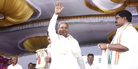 ಕಾಂಗ್ರೆಸ್ ನಾಯಕ ಸಿದ್ದರಾಮಯ್ಯ