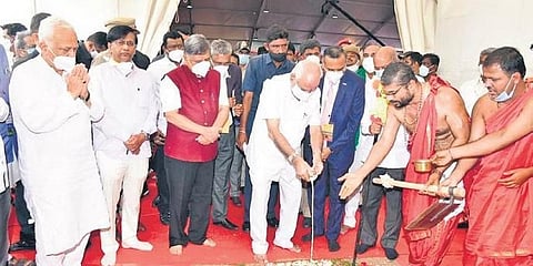 2019 ರಲ್ಲಿ ಆಟಿಕೆ ತಯಾರಿಕೆ ಕ್ಲಸ್ಟರ್‌ ಸ್ಫಾಪನೆಗೆ ಯಡಿಯೂರಪ್ಪ ಅವರಿಂದ ಶಂಕು ಸ್ಥಾಪನೆ