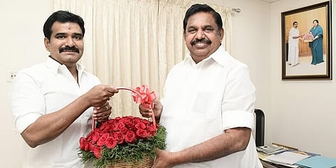 ಎಐಎಡಿಎಂಕೆ ಸೇರಿದ ಸಿಟಿ ಆರ್ ನಿರ್ಮಲ್ ಕುಮಾರ್