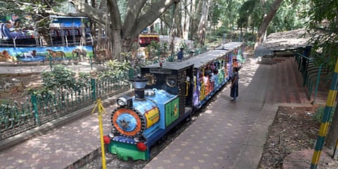 ಕಬ್ಬನ್ ಪಾರ್ಕ್‌ನಲ್ಲಿನ ಅಂಗವಿಕಲ ಸ್ನೇಹಿ ಉದ್ಯಾನ