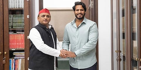 ಅಖಿಲೇಶ್ ಯಾದವ್​ ಭೇಟಿ ಮಾಡಿದ ನಿಖಿಲ್ ಕುಮಾರಸ್ವಾಮಿ