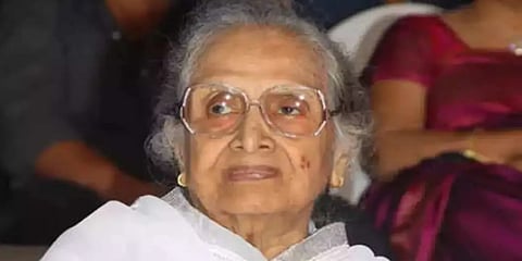 ಹಿರಿಯ ನಟಿ ಸುಲೋಚನಾ ಲಾತ್ಕರ್