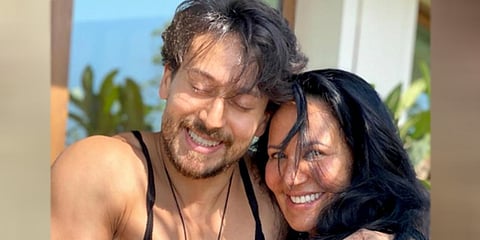 ಟೈಗರ್ ಶ್ರಾಫ್‌ರೊಂದಿಗೆ ತಾಯಿ ಆಯೇಷಾ ಶ್ರಾಫ್