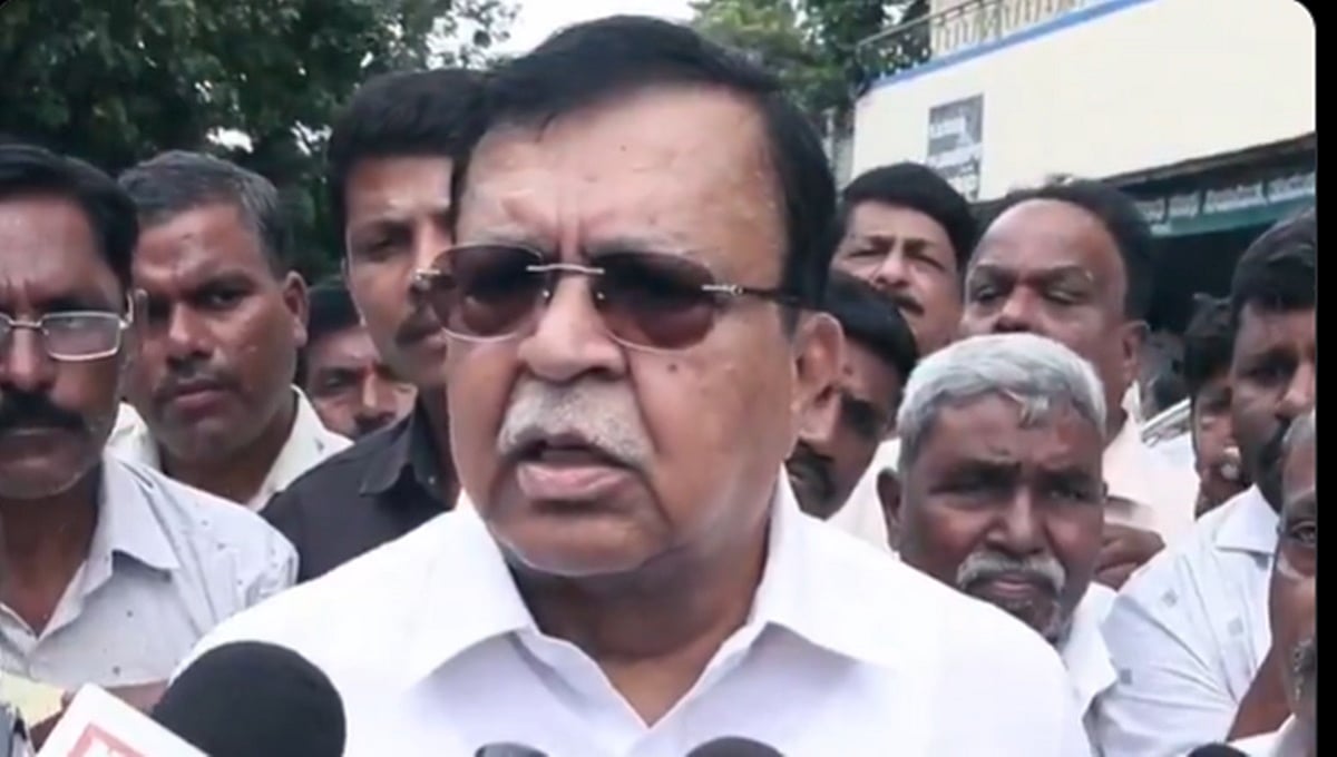 'ಇನ್ನೂ ನಾಲ್ಕೈದು ಸಚಿವರ ಮೇಲೆ ED ದಾಳಿ ಹೇಳಿಕೆ': ಈ ರೀತಿಯ ರೇಡ್ ನಲ್ಲಿ ಅವರು ಪರಿಣಿತರು: CM ಡಿಕೆಶಿಗೆ ಮಾಜಿ ಸಚಿವ ಕೆಎನ್ ರಾಜಣ್ಣ ಟಾಂಗ್