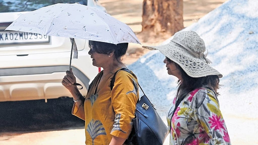 ಸೆಪ್ಟೆಂಬರ್‌ನಲ್ಲೇ ಸುಡುತ್ತಿದೆ ಬೆಂಗಳೂರು: ದಶಕದ ದಾಖಲೆ ಮುರಿದ ಬಿಸಿಲು, 32.6 ಡಿಗ್ರಿ ಸೆಲ್ಸಿಯಸ್ ತಾಪಮಾನ ದಾಖಲು..!