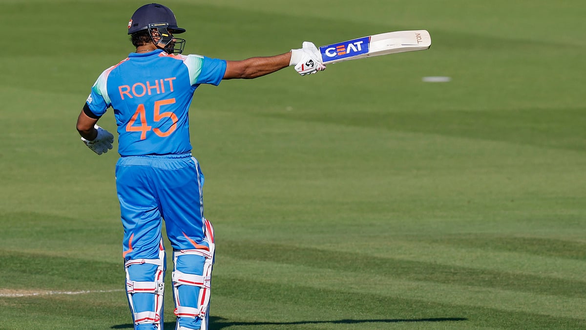 3rd ODI: ಕೊನೆಯ ಪಂದ್ಯ ವಿವಾದದ ನಡುವೆಯೇ ಲಾರ್ಡ್ಸ್ ನಲ್ಲಿ Ro'hit' ಐತಿಹಾಸಿಕ ಶತಕ, ಸಚಿನ್, ಕೊಹ್ಲಿ ಕೂಡ ಮಾಡದ ಸಾಧನೆ!