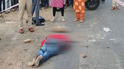 ಹಾಸನ: ಗೃಹಪ್ರವೇಶಕ್ಕೆ ಹೋಗುತ್ತಿದ ಯುವಕನ ತಲೆಮೇಲೆ ಕಲ್ಲು ಎತ್ತಿಹಾಕಿ ಬರ್ಬರ ಹತ್ಯೆ!
