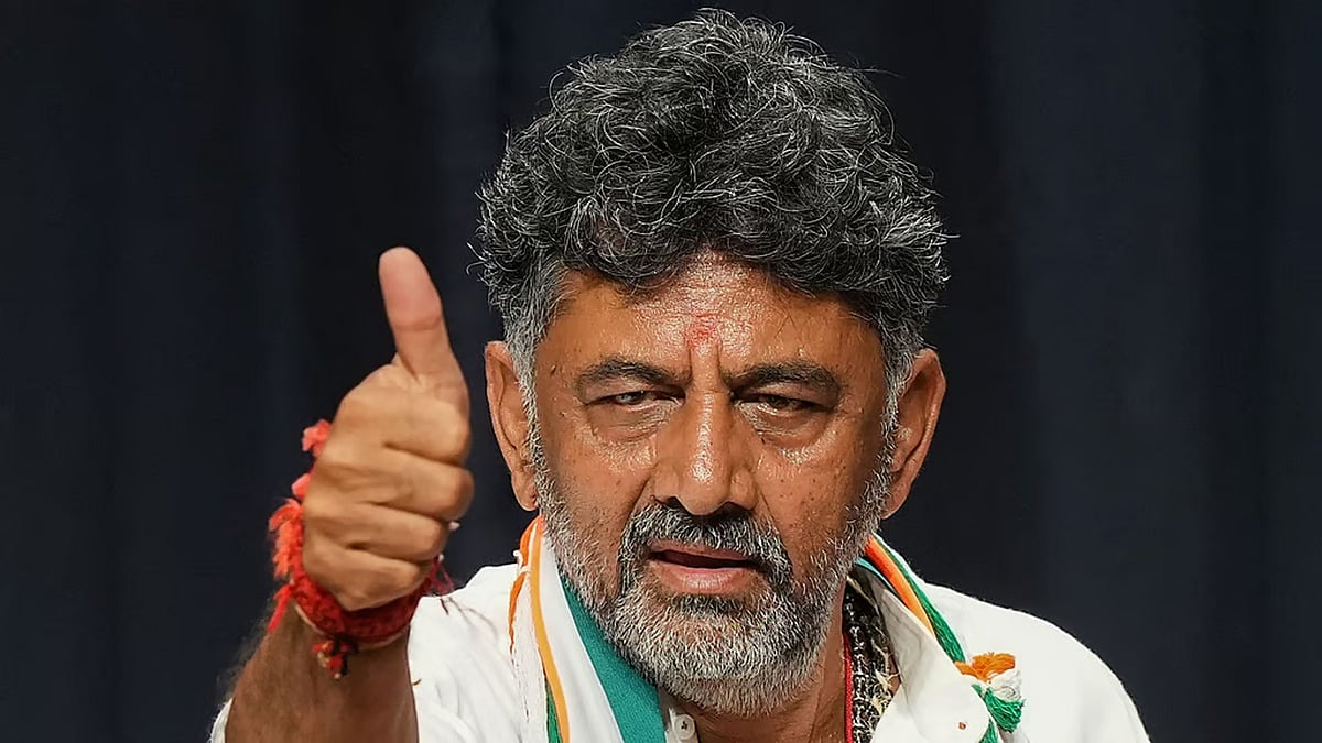 ಮುಖ್ಯಮಂತ್ರಿಯಾಗಿ ಶತ ದಿನ ಪೂರೈಸುತ್ತಿರುವ ಡಿಕೆ ಶಿವಕುಮಾರ್: ಸಂಭ್ರಮಾಚರಣೆಗೆ ಪ್ಲಾನ್; ಯು-ಟರ್ನ್ ಸರ್ಕಾರ ಎಂದ ಪ್ರತಿಪಕ್ಷಗಳು!