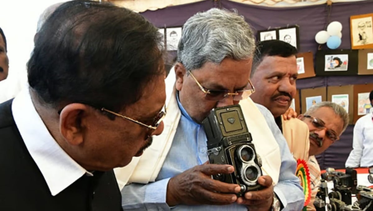 ಪರಮೇಶ್ವರ್ ಬಗ್ಗೆ ಸಿದ್ದರಾಮಯ್ಯಗೆ ವಿಶೇಷ ಅಂತಃಕರಣ: ಏನೀ ಹೊಸ ರಾಜಕೀಯ ಸಮೀಕರಣ; ಇಬ್ಬರ ಆಪ್ತತೆ ಕಂಡು ದಂಗಾಯ್ತು ರಾಜ್ಯ ರಾಜಕಾರಣ!