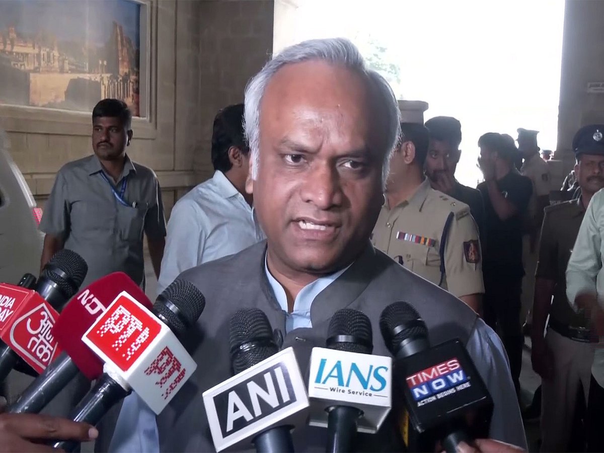 Priyank Kharge retorts to HDK over NICE project allegations
