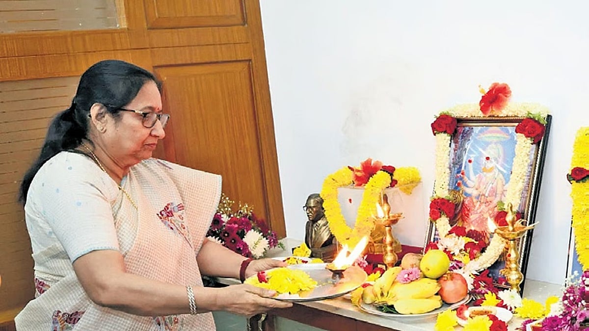 Former MLA Ramesh Babu urges Governor to keep Lok Bhavan open to the public