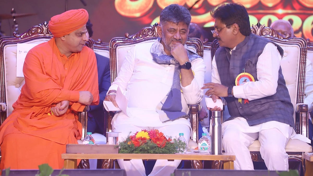 ಕಿತ್ತೂರು ಅಭಿವೃದ್ಧಿಗೆ ಸರ್ಕಾರ ಭರ್ಜರಿ ಕೊಡುಗೆ: ವಾಯವ್ಯ ಸಾರಿಗೆಗೆ ‘ಕಿತ್ತೂರು ರಾಣಿ ಚನ್ನಮ್ಮ’ ಹೆಸರು, 40 ಕೋಟಿ ರೂ. ವೆಚ್ಚದಲ್ಲಿ ಸ್ವಾತಂತ್ರ್ಯ ಉದ್ಯಾನವನ ಘೋಷಣೆ..!