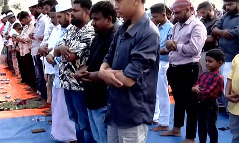 ரம்ஜான் பண்டிகை: தமிழகம் முழுவதும் இஸ்லாமியர்கள் உற்சாக கொண்டாட்டம்
