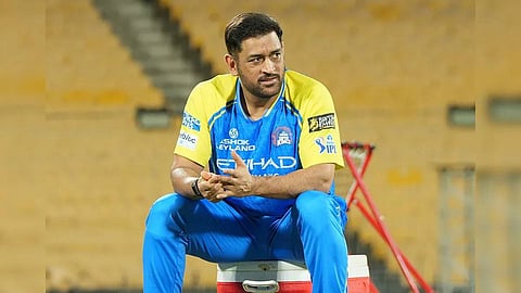 IPL 2026 | சிஎஸ்கே ரசிகர்களுக்கு ஏமாற்றம்- டெல்லிக்கு எதிரான போட்டியில் தோனி பங்கேற்பது சந்தேகம்