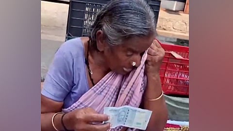 மாம்பழம் விற்பனையின் போது போலி 500 ரூபாய் கொடுத்து மூதாட்டியை ஏமாற்றிய பெண் 