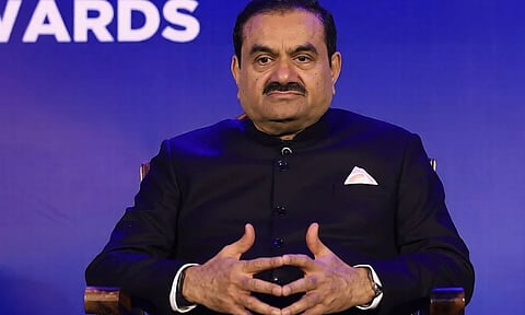  அதானி குழுமத்துக்கு ஒரே ஆண்டில் ரூ.2 லட்சம் கோடி சொத்து - அதானி பெருமிதம் 