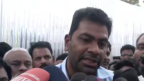 மன்னராட்சி தூக்கி எறியப்பட்ட நாள், ஜனநாயகத்துக்கு கிடைத்த வெற்றி: ஆதவ் அர்ஜுனா