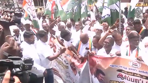 தவெகவை ஆட்சி அமைக்க வருமாறு ஆளுநர் அழைக்க வேண்டும் - காங்கிரஸ் வலியுறுத்தல்