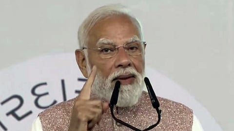 PM Modi | கொரோனா காலத்தை போல் மீண்டும் ஆன்லைன் வகுப்பு - பிரதமர் மோடி வலியுறுத்தல்!