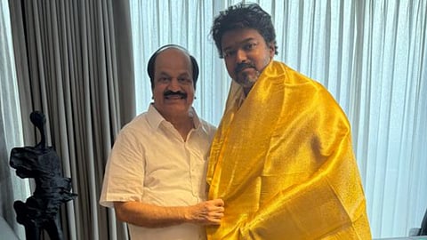Speaker | தமிழ்நாடு சட்டப்பேரவை சபாநாயகராக ஜே.சி.டி. பிரபாகர் போட்டியின்றி தேர்வு