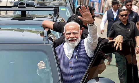 எரிபொருள் சிக்கனம்: தனது பாதுகாப்பு வாகனங்களை 50% குறைக்க பிரதமர் மோடி அதிரடி உத்தரவு!