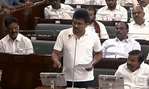 எம்.எல்.ஏக்களை கடன் வாங்கி ஆட்சி நடத்தும் த.வெ.க - உதயநிதி ஸ்டாலின்