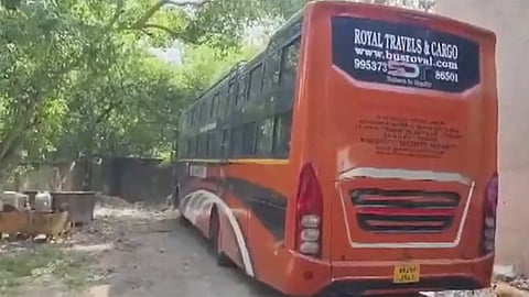 டெல்லியில் தனியார் பேருந்தில் பெண் கூட்டு பாலியல் வன்கொடுமை - 2 பேர் கைது