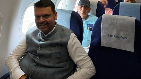 Devendra Fadnavis | பிரதமர் வேண்டுகோளுக்கு இணங்க...  பொது போக்குவரத்துக்கு மாறிய மராட்டிய முதல்வர்