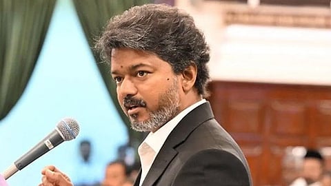 கோவை சிறுமி கொலை: பெற்றோருக்கு ஆறுதல் கூறினார் முதலமைச்சர் விஜய்