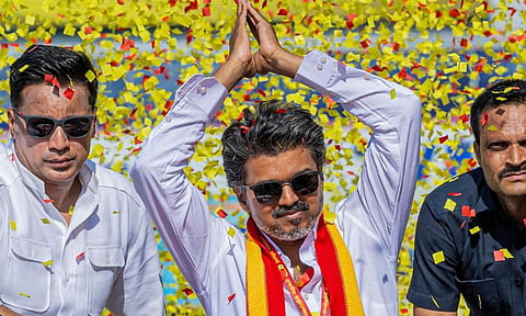 முதலமைச்சர் விஜய் குறித்து அவதூறு - ஆப்பிள் நிறுவன ஊழியர் கைது! 