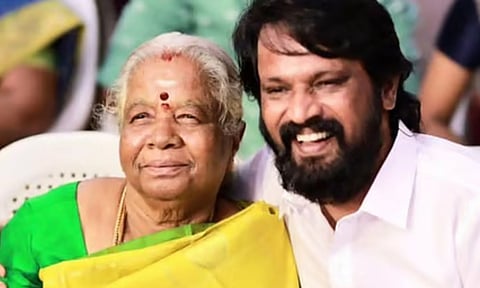 இயக்குநர் சேரனின் தாயார் கமலா பாண்டியன் மறைவு  