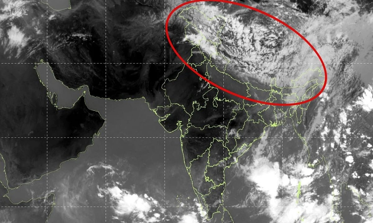 வெப்ப அலையிலிருந்து விடுபடும் வட இந்தியா..  2,500 கி.மீக்கு திரண்ட மேகக் கூட்டம் - விரைவில் மழை! 