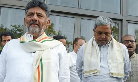சித்தராமையா ராஜினாமாவை ஏற்றார் ஆளுநர்.. காபந்து முதல்வராக தொடர அறிவுறுத்தல்