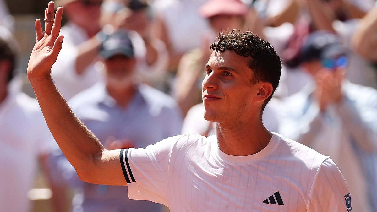 French Open: 5 மணி, 57 நிமிடம் போராட்டம்-4வது சுற்றுக்கு முன்னேறிய அர்ஜென்டினா வீரர்