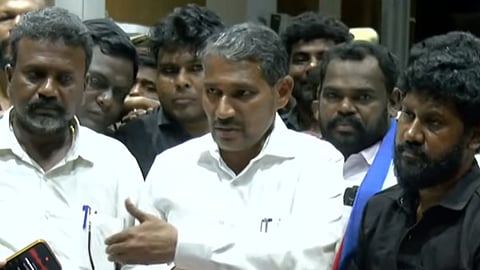 அமைச்சர்  வன்னியரசு

