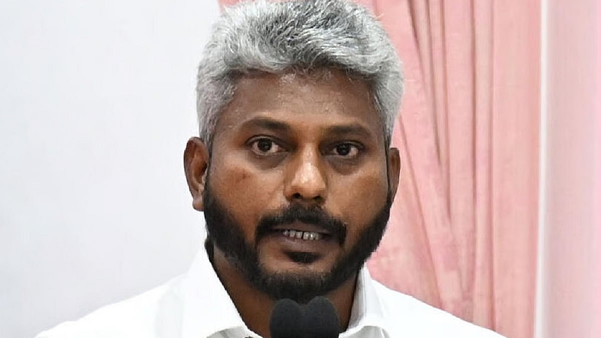 தலைமைச் செயலகத்தில் நிதித்துறை செயலாளருடன் அமைச்சர் மரிய வில்சன் ஆலோசனை
