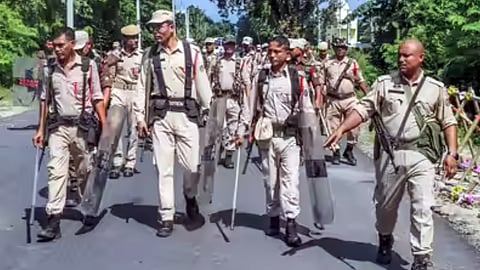 ஐபிஎல் சூதாட்டத்தில் ஈடுபட்ட 8 பேர் கும்பல் கைது 