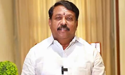 முதல்வரின் சொந்தத் தொகுதியில் மின்வெட்டால் அவதியுறும் மக்கள்..!- நயினார் நாகேந்திரன்