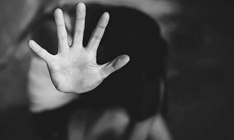 உ.பி.யில் தலித் பெண்ணை பாலியல் வன்கொடுமை செய்து கருக்கலைப்பு செய்த மருத்துவர் 